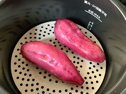 ホットクックで蒸し芋を作る